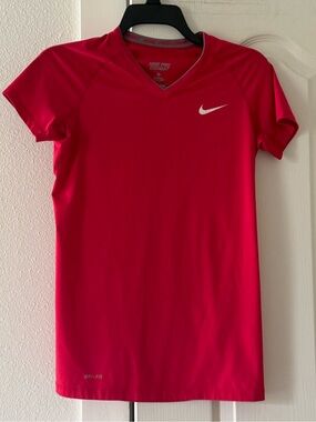 Nike Pro Combat Dri-FIT Pink Fitted Athletic Short Sleeve Top Women’s S